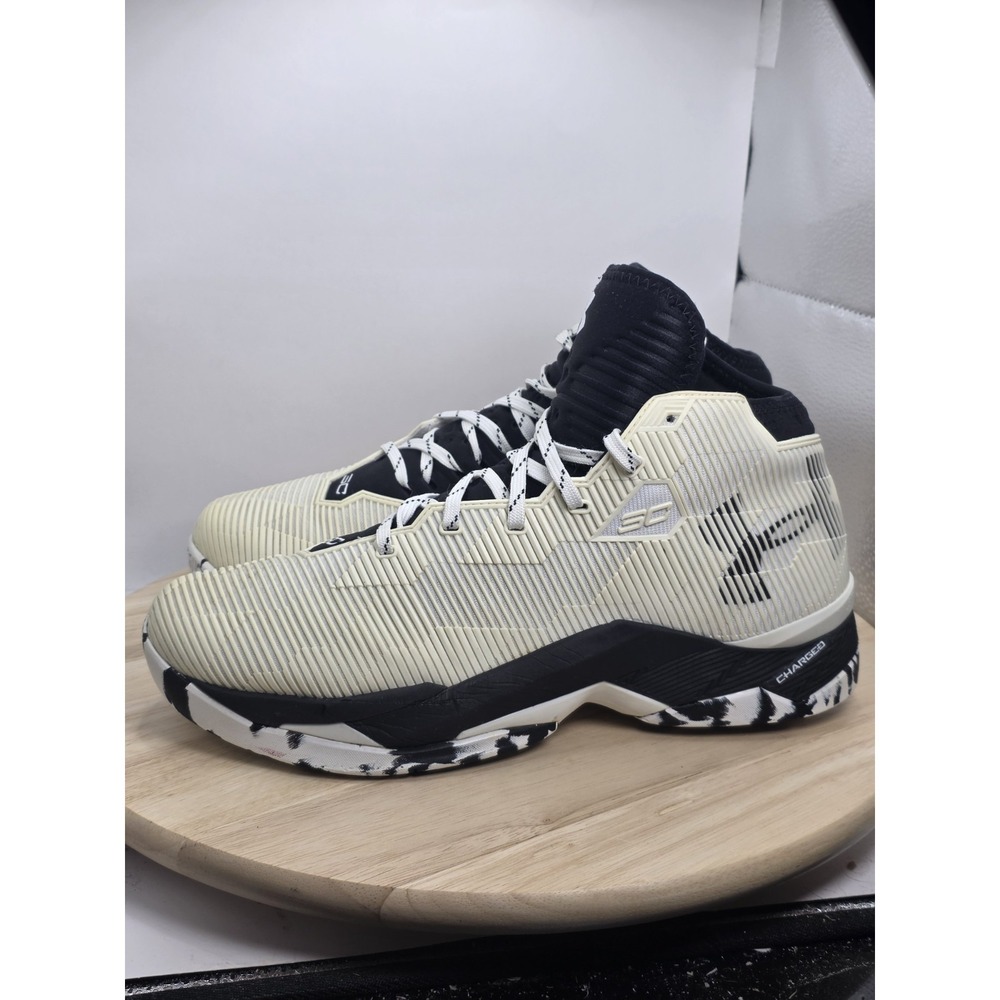 Mens Size: 10.5 - Under Armour SC Steph Curry 2.5 Basketball Shoes 1274425-104